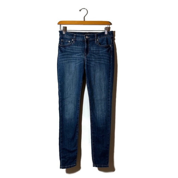 Banana Republic Denim - Banana Republic Dark Blue Women's Women’s Skinny Jeans with Fading Size 26